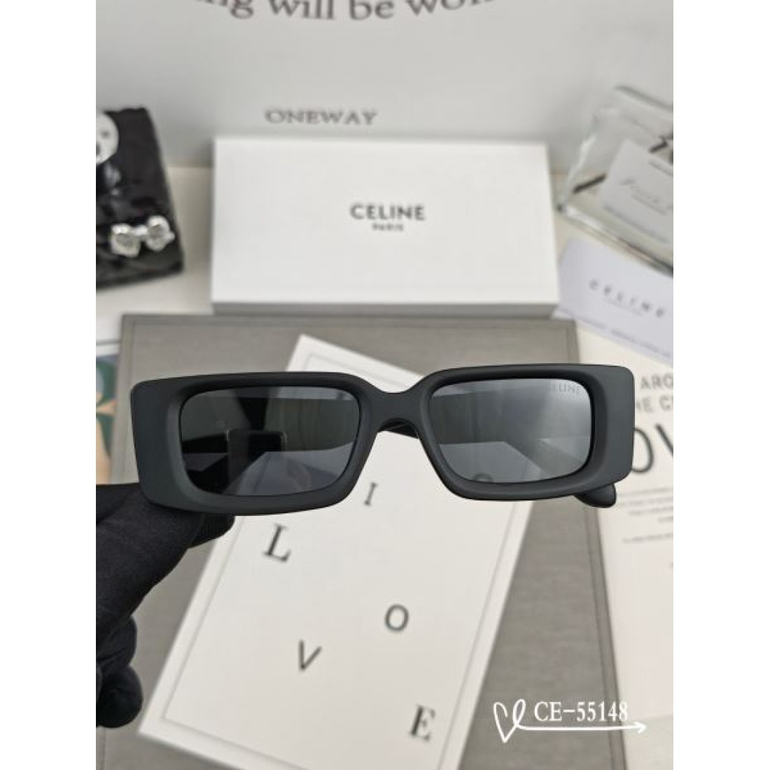 リピート率高め CELINE セリーヌ コピー サングラス  旬なカラー展開