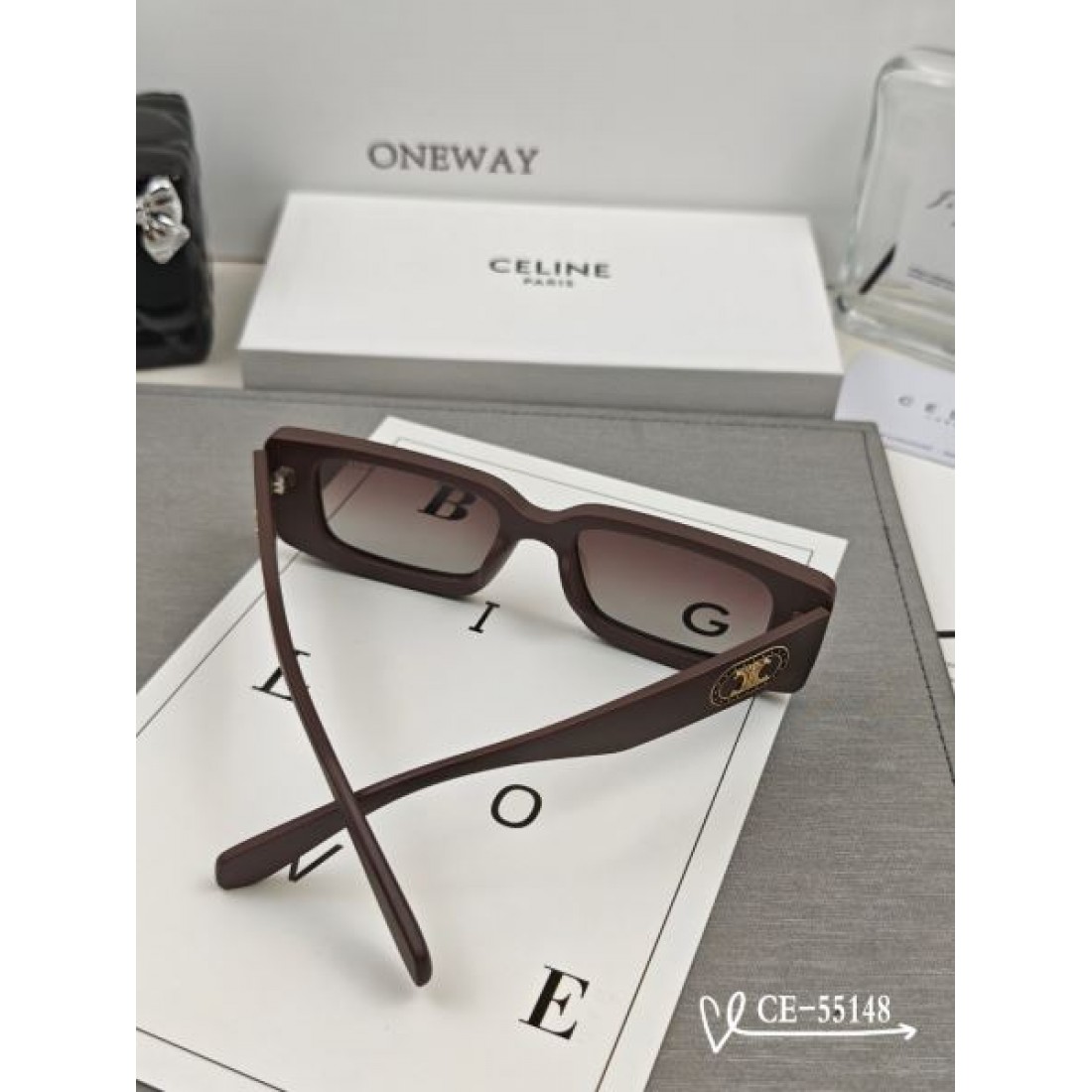 リピート率高め CELINE セリーヌ コピー サングラス  旬なカラー展開