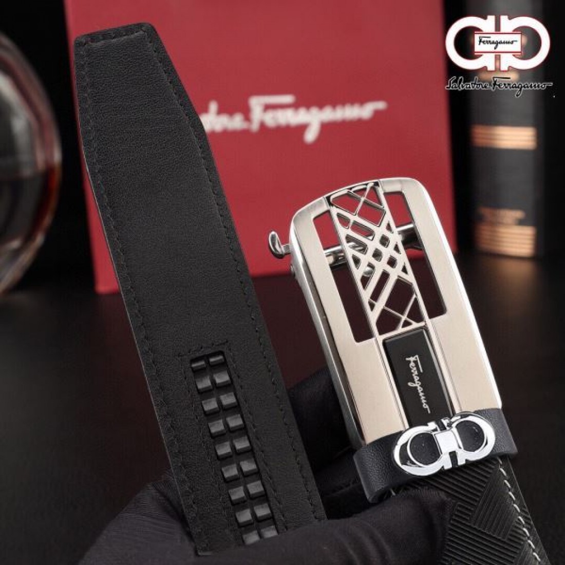 高級感あふれる FERRAGAMO サルヴァトーレ コピー ベルト
