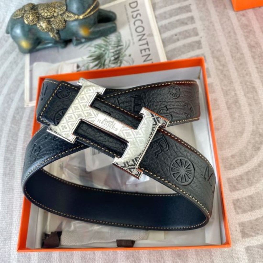 クラシカルな HERMES エルメス コピー ベルト 存在感抜群