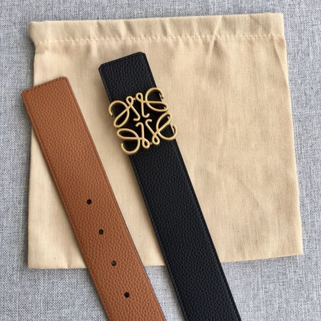 ロエベ コピー ベルト LOEWE 大人っぽい 落ち着いた 洗練されたデザイン