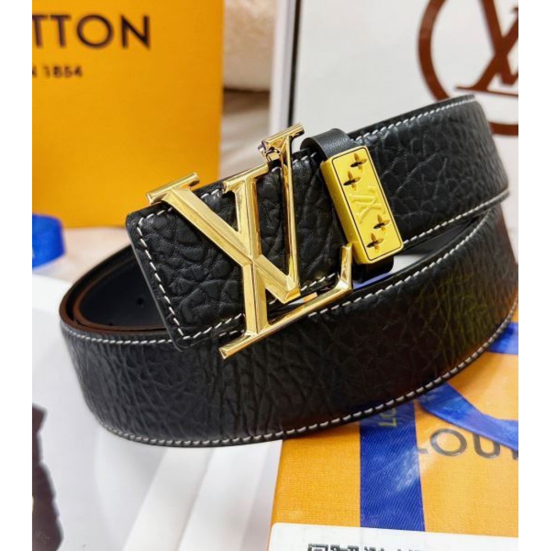 ルイヴィトン コピー ベルト ラグジュアリーな 高品質な LOUIS VUITTON