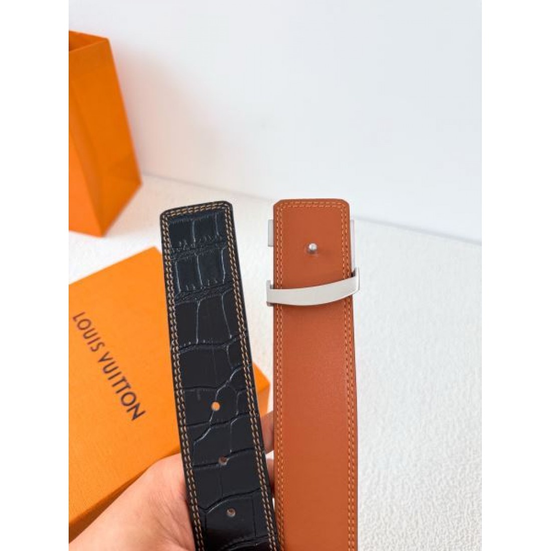 LOUIS VUITTON ルイヴィトン コピー ベルト スタイリッシュな 柔らかい