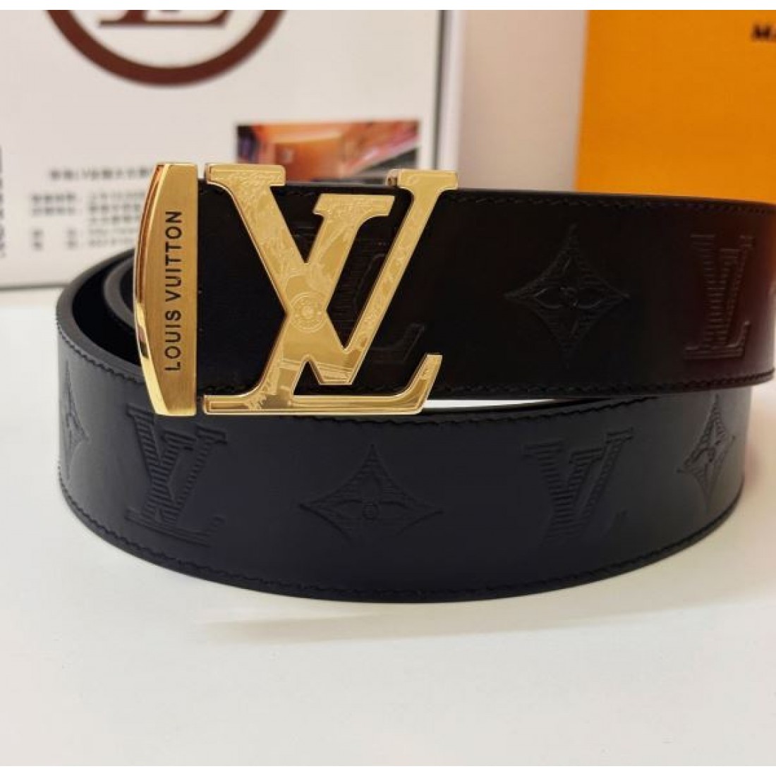 LOUIS VUITTON ルイヴィトン コピー ベルト モダンな スマートな 高品質な