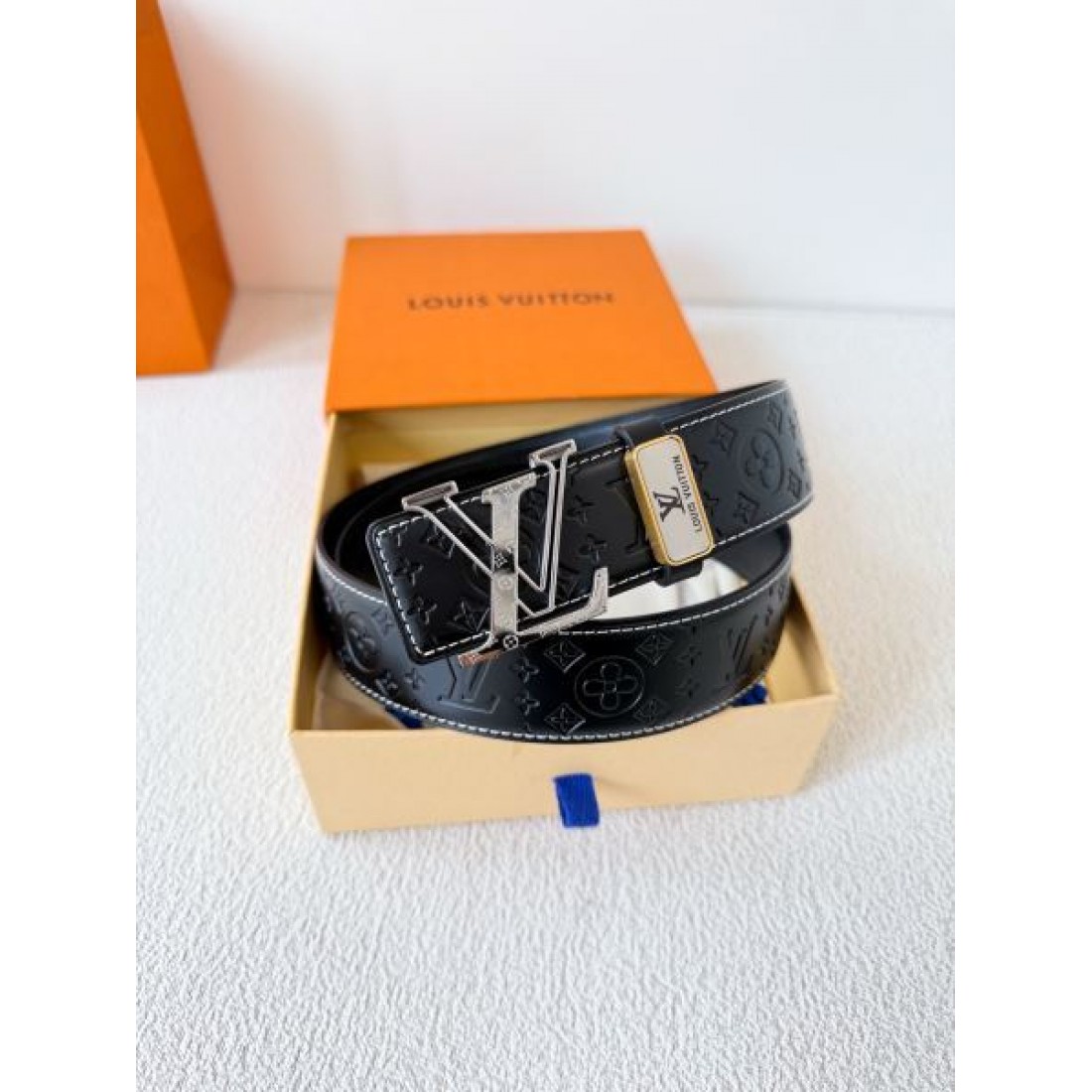 ルイヴィトン コピー ベルト 高品質な ラグジュアリーな LOUIS VUITTON