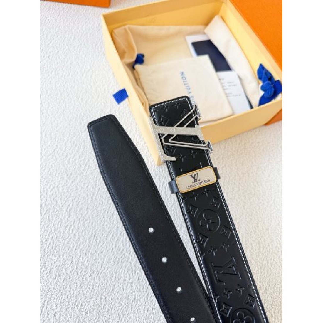 ルイヴィトン コピー ベルト 高品質な ラグジュアリーな LOUIS VUITTON