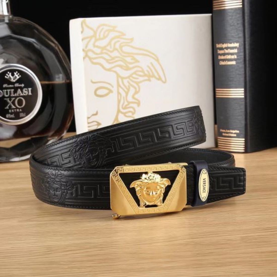 フォーマルな スタイリッシュな VERSACE ヴェルサーチェ コピー ベルト