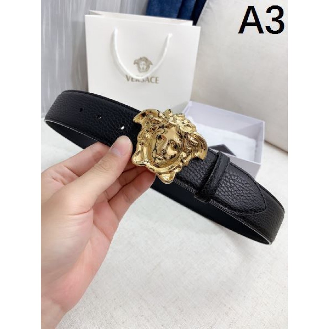 VERSACE ヴェルサーチェ コピー ベルト エレガントな モダンな お洒落な