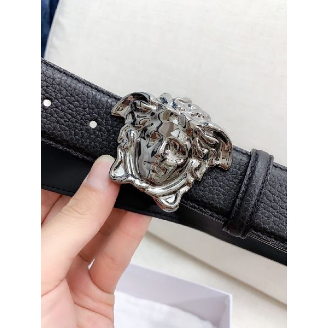 VERSACE ヴェルサーチェ コピー ベルト エレガントな モダンな お洒落な