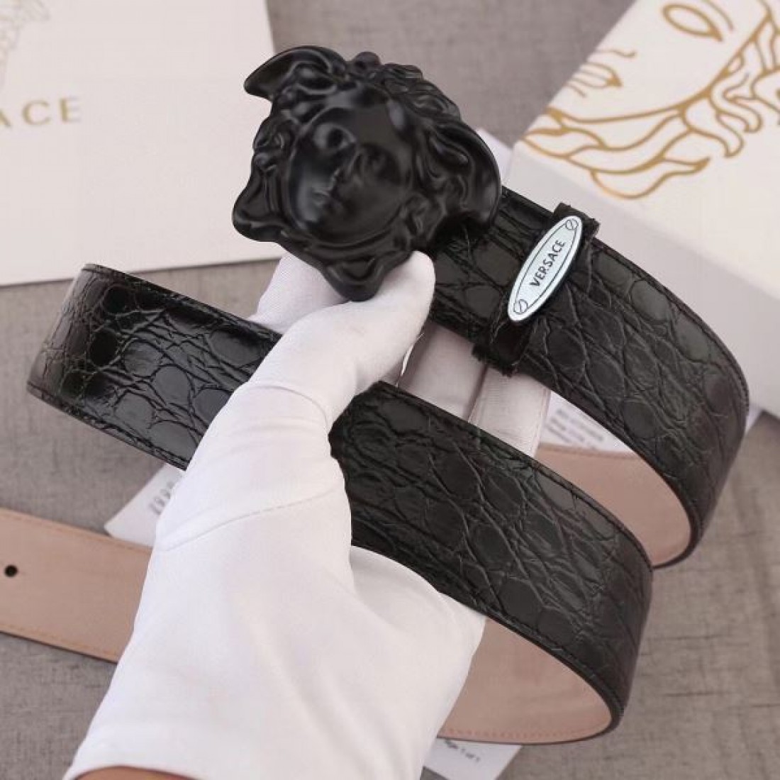 クラシックな 上質な VERSACE ヴェルサーチェ スーパーコピー ベルト