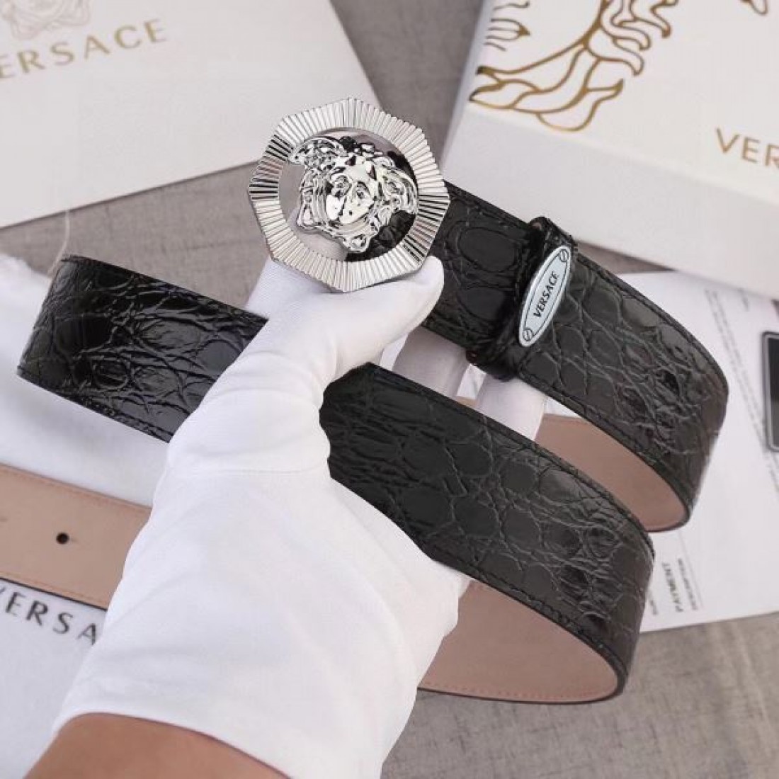 VERSACE モダンな スタイリッシュな ヴェルサーチェ コピー ベルト