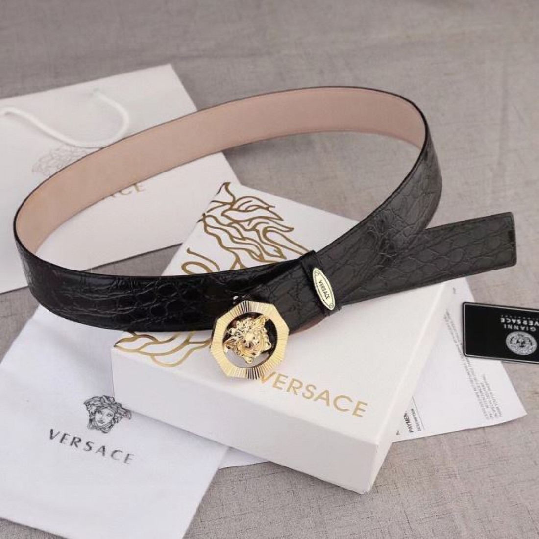 VERSACE モダンな スタイリッシュな ヴェルサーチェ コピー ベルト