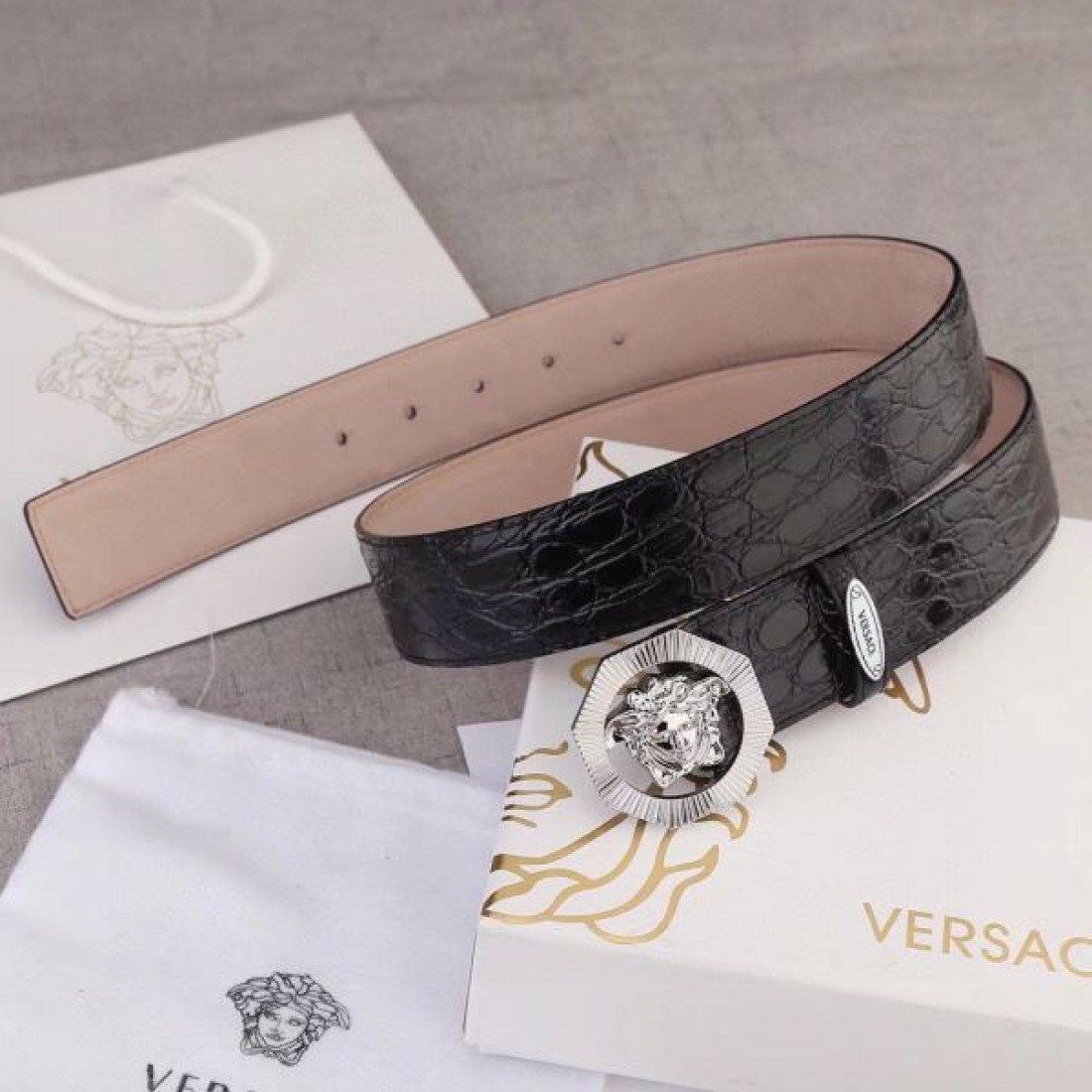 VERSACE モダンな スタイリッシュな ヴェルサーチェ コピー ベルト