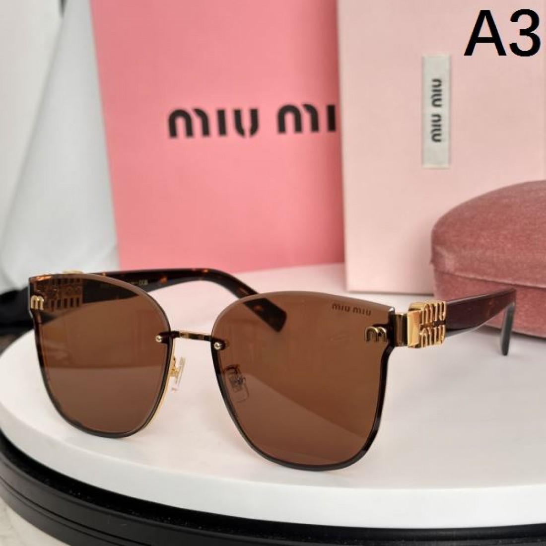フェミニンな お洒落な MIU MIU ミュウミュウ コピー サングラス 