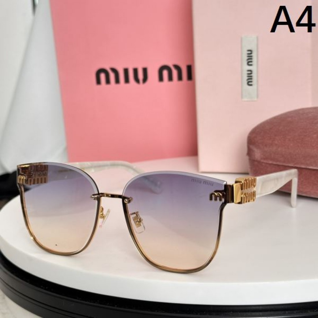 フェミニンな お洒落な MIU MIU ミュウミュウ コピー サングラス 