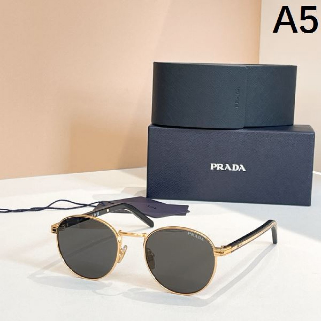 モダンな PRADA プラダ コピー サングラス エレガントな 上品な