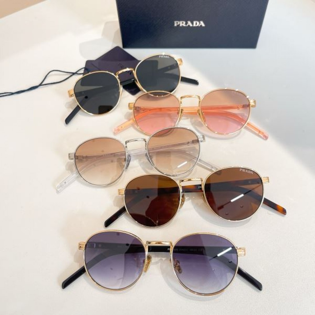 モダンな PRADA プラダ コピー サングラス エレガントな 上品な