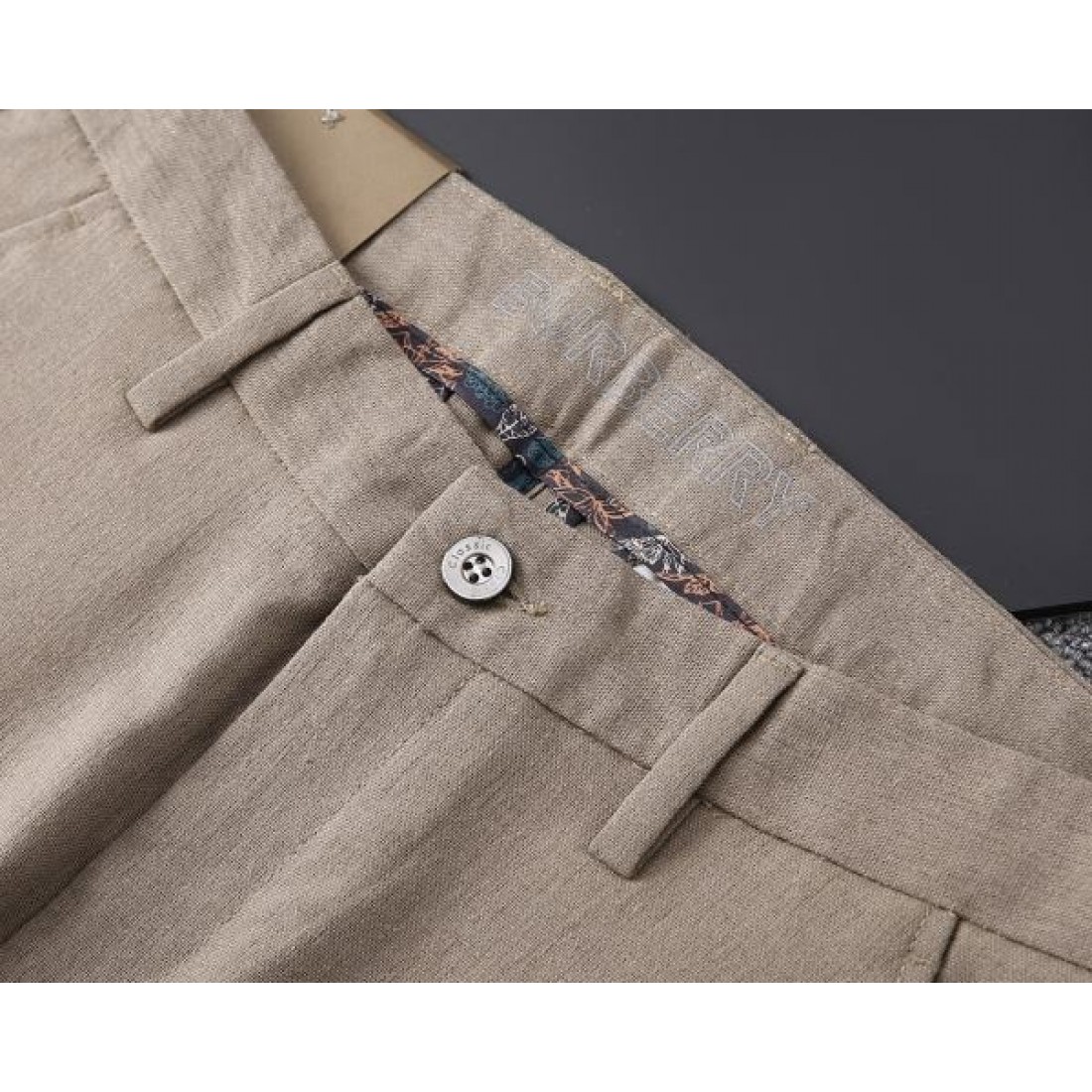 BURBERRY バーバリー コピー カジュアルパンツ 洗練された 上品な