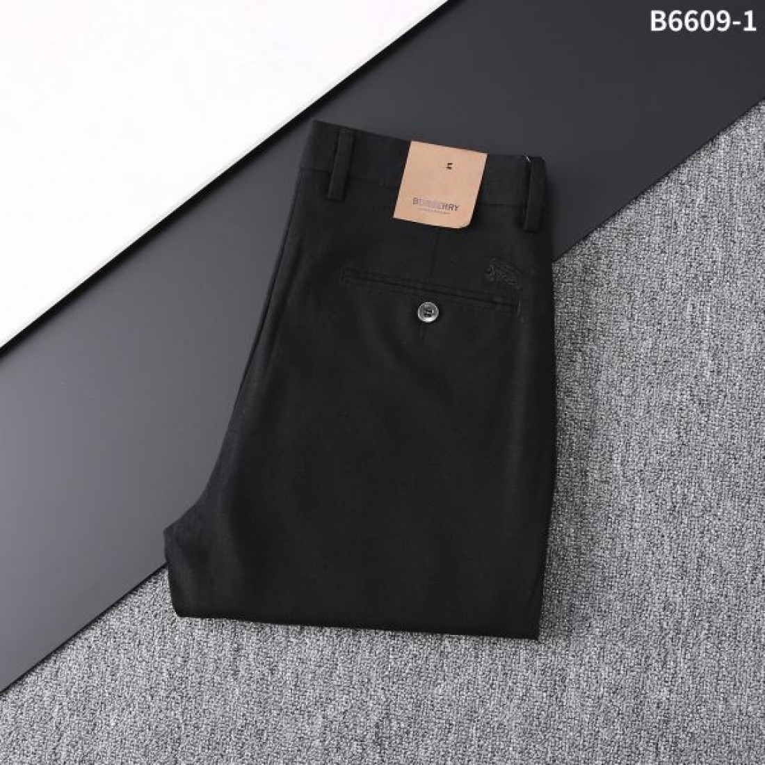 話題沸騰 BURBERRY バーバリー コピー カジュアルパンツ 抜群の存在感 
