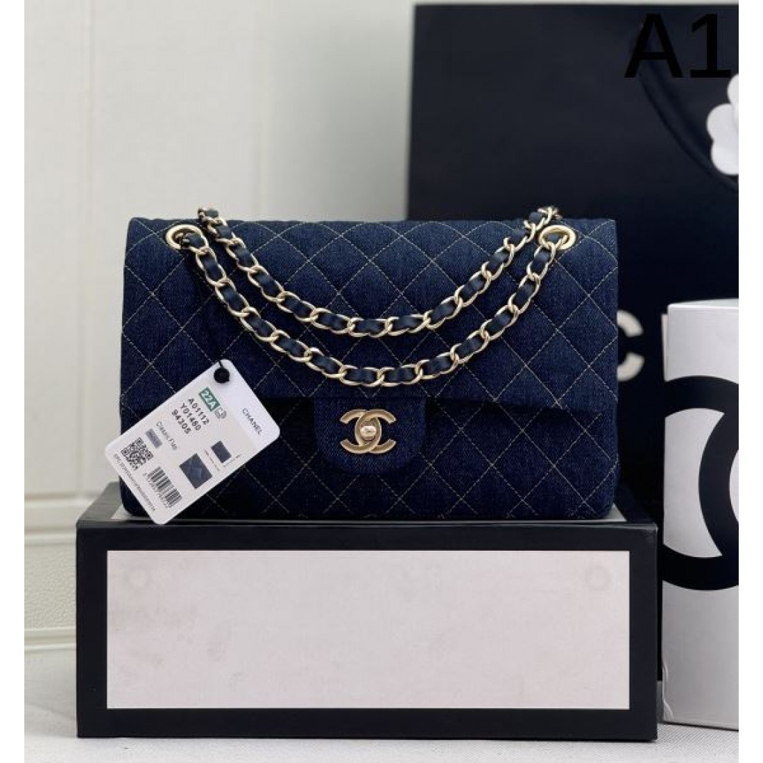 お洒落さん必携 CHANEL シャネル コピー ショルダーバッグ 自分へのご褒美に