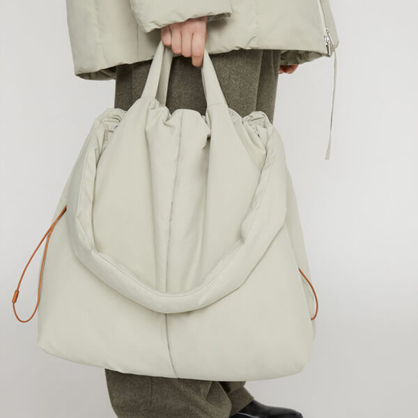 ジルサンダー バッグ コピー【Jil Sander】パッド入りトートバッグ（2色）