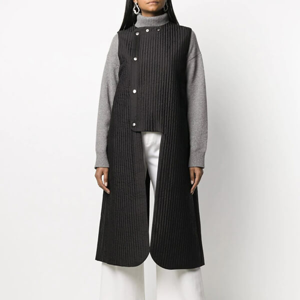 ジルサンダー コート 偽物 JS043 LOOK14 QUILTED SILK COAT WITH DETACHABLE SLEEVE