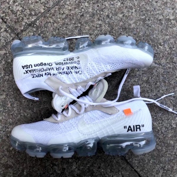 ホワイト オフホワイト ナイキ レプリカ 激安 OFF-WHITE × AIR VAPORMAX “BLACK” & “WHITE”ヴェイパーマックス