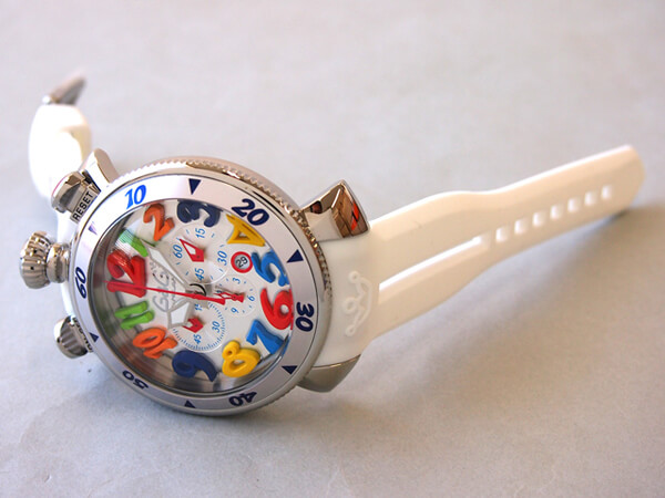 ガガ･ミラノスーパーコピー GAGAMILANO クロノ　48mm　クォーツ z6050.1 ホワイトラバー シルバー/マルチカラーアラビア