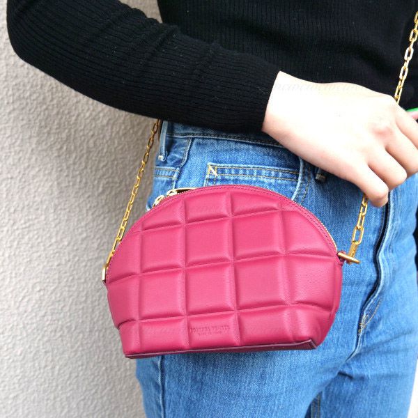 ボッテガヴェネタ 偽物■チェーン ショルダーBAG 593165VB1G36950