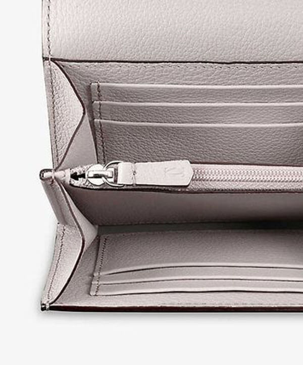 カルティエ 財布 偽物★カルティエ★C de カルティエ leather コンパクト財布