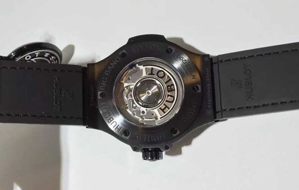 ウブロスーパーコピーhublot ビッグバン ブロイダリーオールブラックダイヤモンド 世界限定２００本 343.SV.6510.NR.0800