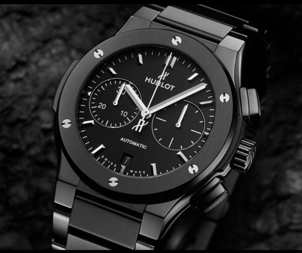 Hublot ウブロスーパーコピー クラシックフュージョン クロノグラフ ブラックマジック 520.CM.1170.CM
