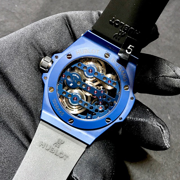 Hublot ウブロスーパーコピー ビッグバン メカ‐10 ブルーセラミック 414.EX.5123.RX