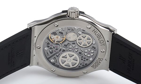 Hublot ウブロスーパーコピー クラシックフュージョン パワーリザーブ８デイズチタニウム 516.NX.1470.LR