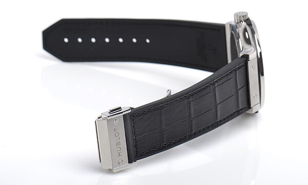 Hublot ウブロスーパーコピー クラシックフュージョン パワーリザーブ８デイズチタニウム 516.NX.1470.LR