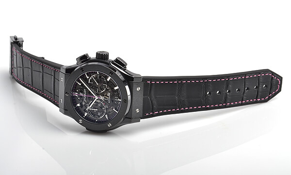 ウブロスーパーコピー Hublot クラシックフュージョン クロノアエロウーマニティ ブラックセラミック 世界限定１００本