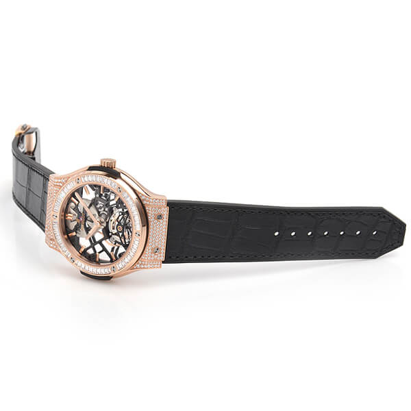 Hublot ウブロスーパーコピー クラシックフュージョン クラシコスケルトントゥールビヨンダイヤモンド 505.OX.0180.LR.0904