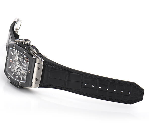 Hublot ウブロコピー スピリット オブ ビッグバン チタニウム セラミック 641.NM.0173.LR