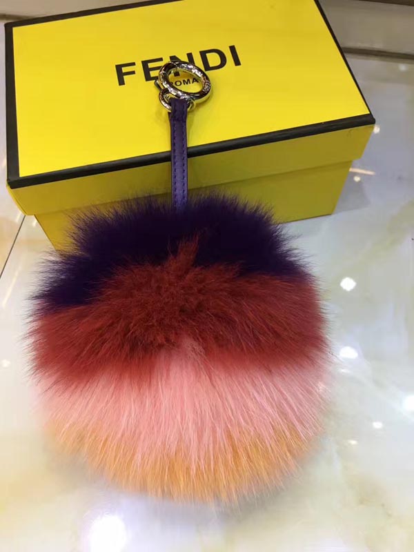17-18AW フェンディスーパーコピー ファーチャーム/キーホルダー マルチカラー