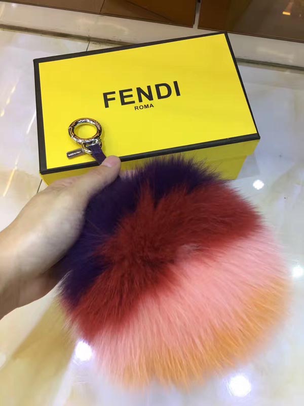 17-18AW フェンディスーパーコピー ファーチャーム/キーホルダー マルチカラー