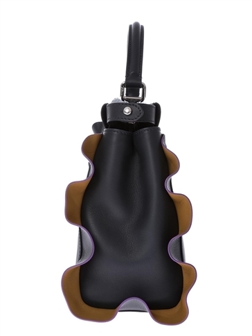新作【フェンディスーパーコピー フェンディ】フリル Wave Regular Peekaboo Black 8BN290I8MF06MR