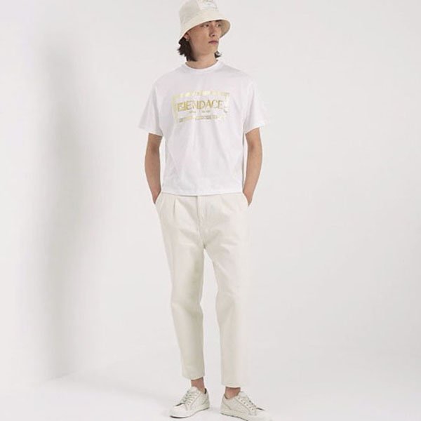 【フェンディACE 偽物】待望のコラボ発売！フェンディ×ヴェルサーチ Tシャツ コピー FY1144AKDVF0QA1