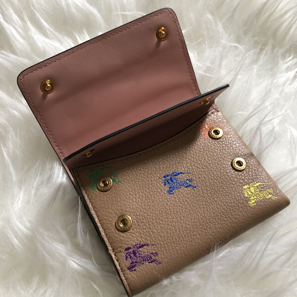 バーバリー 財布 コピー Burberry Small EKD Leather Wallet