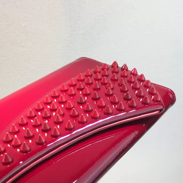 16新作 VIPセール★ルブタンコピー★PIGALLE CLUTCH☆パテントクラッチバッグ RED 1111097PK2A