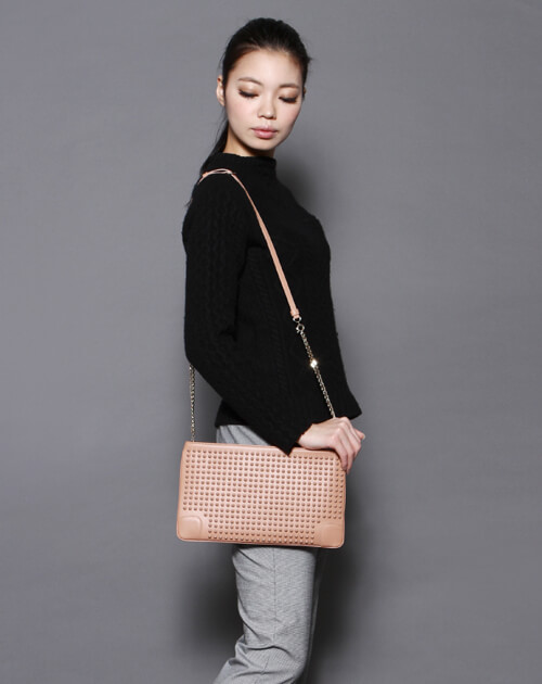 クリスチャン ルブタンコピー 14/15年秋冬新作カーフスキン　ショルダー付 クラッチバッグLOUBIPOSH CLUTCH CALF PARIS/SPIKES 3120508 BG4W