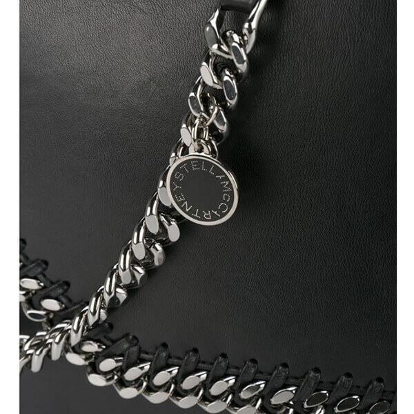 ステラ マッカートニー 偽物 バッグ【Stella McCartney】Falabella Box Crossbody ブラック