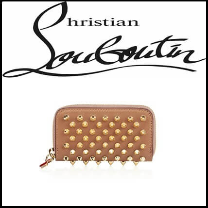 2017AW新作 Christian Louboutin ルブタンスーパーコピー 財布 モテ*オンライン限定 ルブタン スタッズ キーケース ゴールド