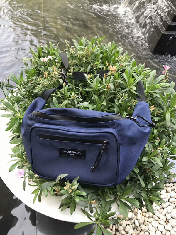 18-19AW バレンシアガスーパーコピー エクスプローラー ベルトバッグ BLUE