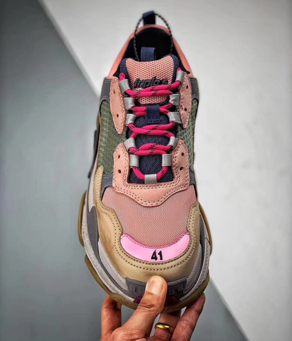 バレンシアガスーパーコピー バレンシアガ Triple S 
