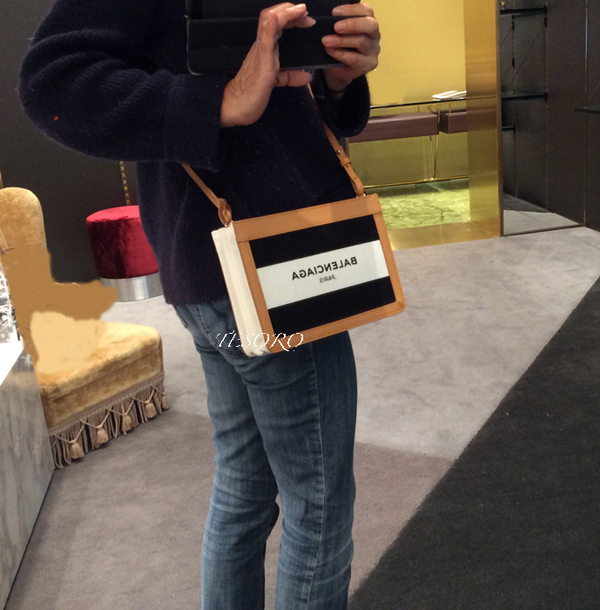 バレンシアガスーパーコピーバレンシアガ☆キャンバスボーダーClutch Bag